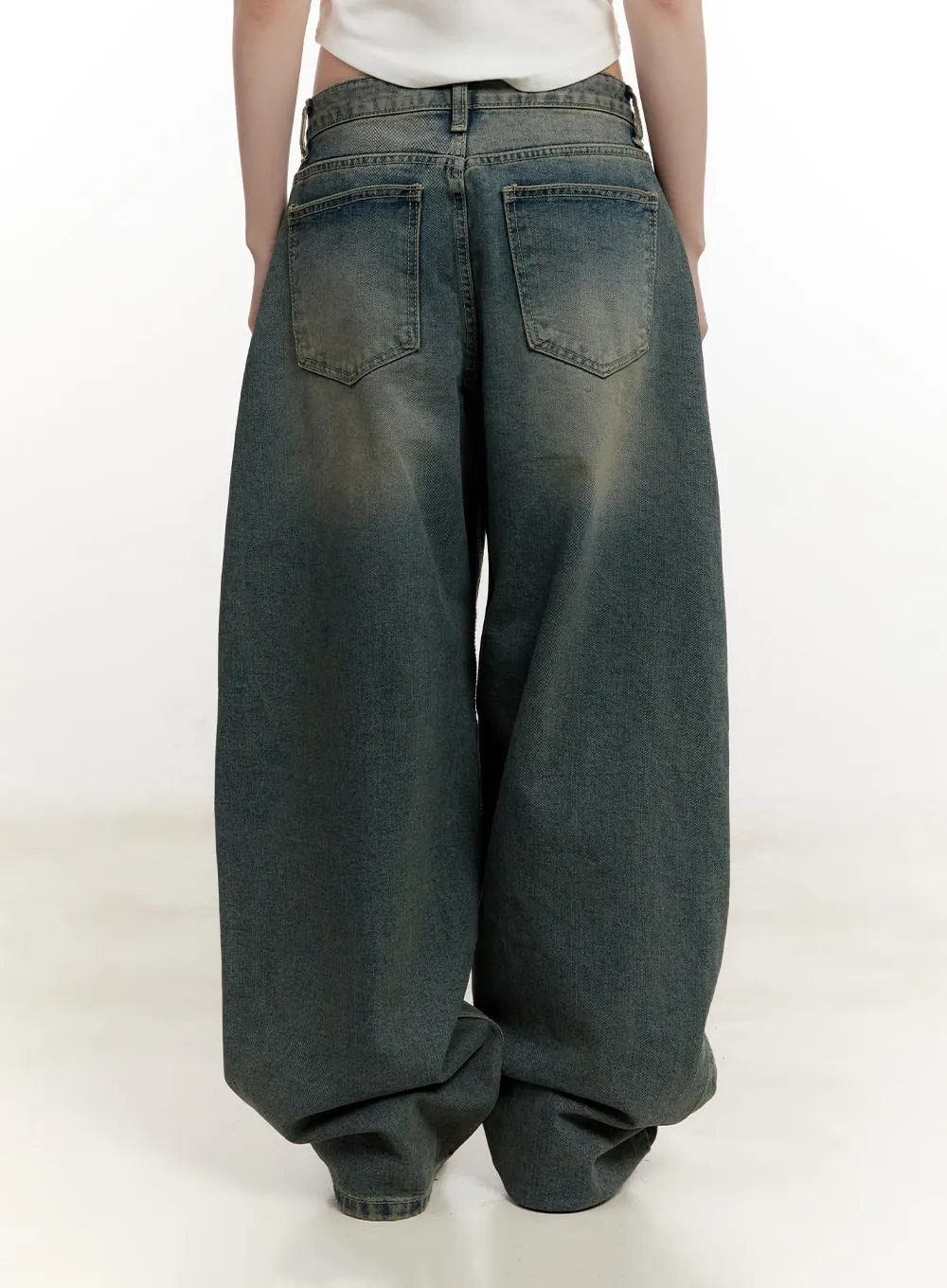 Gabby Stitched Pockets Baggy Jeans CM513